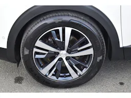 Peugeot 3008  1.2 PureTech 12V S&S 130 EAT8 Allure occasion - Photo 16