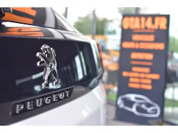Peugeot 3008  1.2 PureTech 12V S&S 130 EAT8 Allure occasion - Photo 19