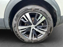 Peugeot 3008 1.2 PureTech 12V S&S 130 EAT8 Allure occasion - Photo 4