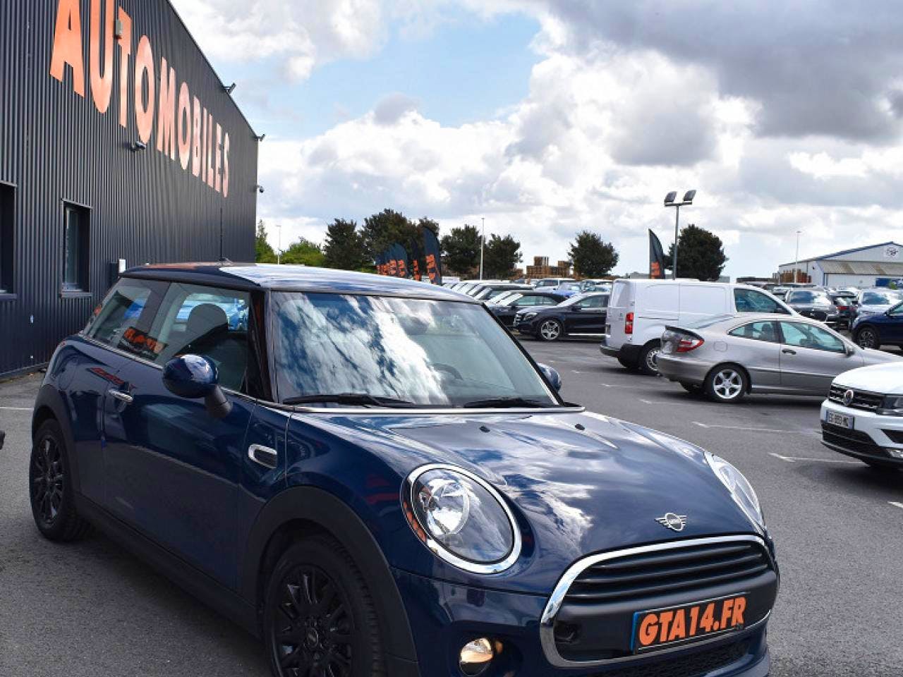 Mini HATCH 3 PORTES F56 LCI  Hatch 3 Portes One D 95 ch Finition Salt occasion - Photo 13