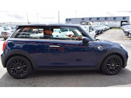 Mini HATCH 3 PORTES F56 LCI  Hatch 3 Portes One D 95 ch Finition Salt occasion - Photo 2
