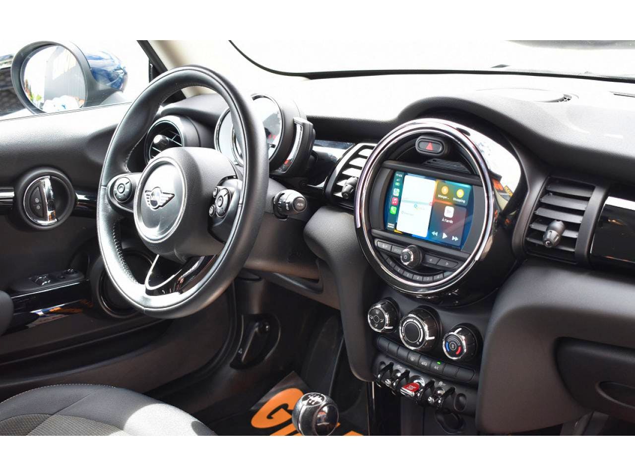 Mini HATCH 3 PORTES F56 LCI  Hatch 3 Portes One D 95 ch Finition Salt occasion - Photo 4