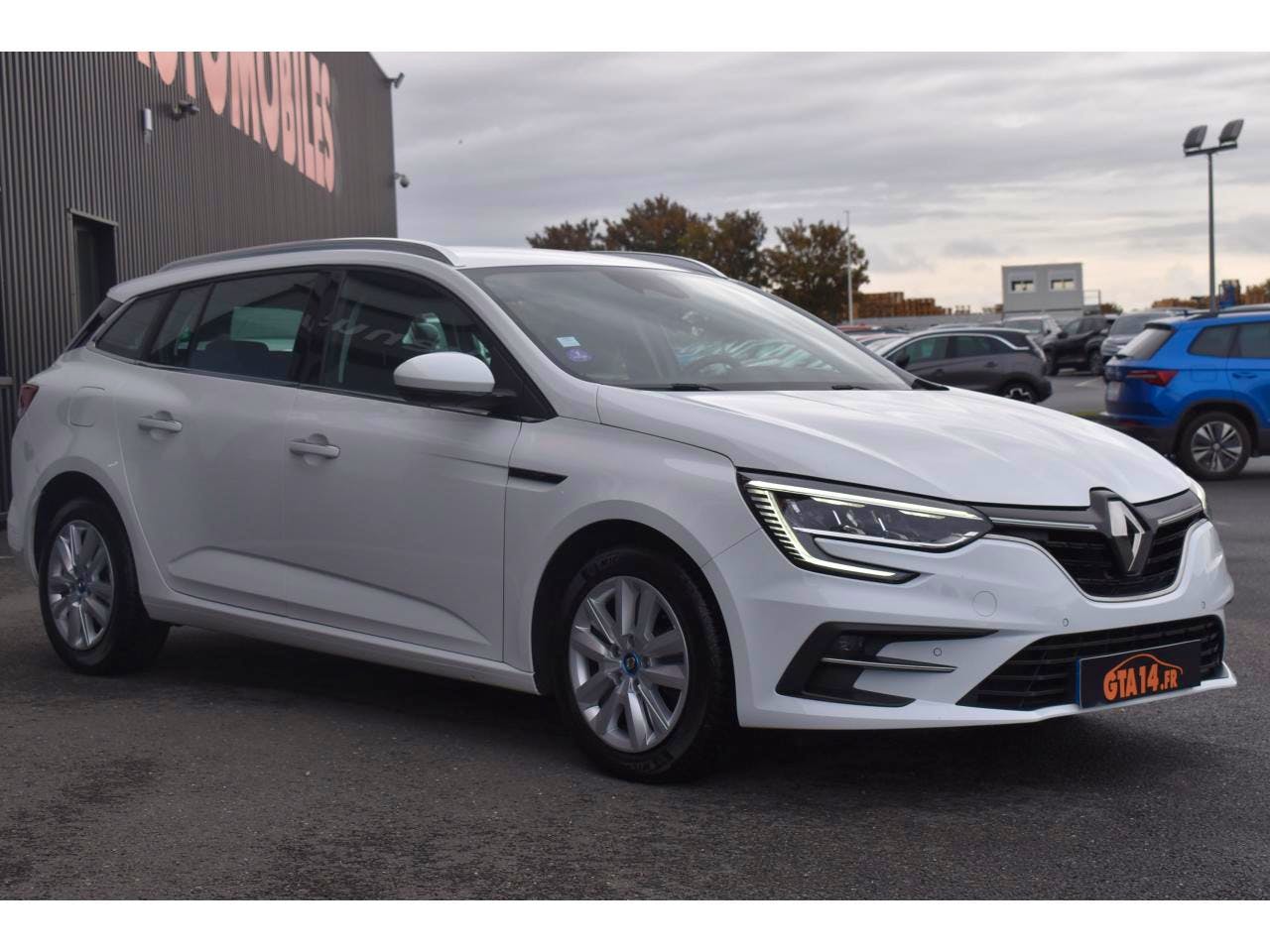 Renault Mégane Estate  E-TECH Plug-In Hybride 160 Business occasion - Photo 20