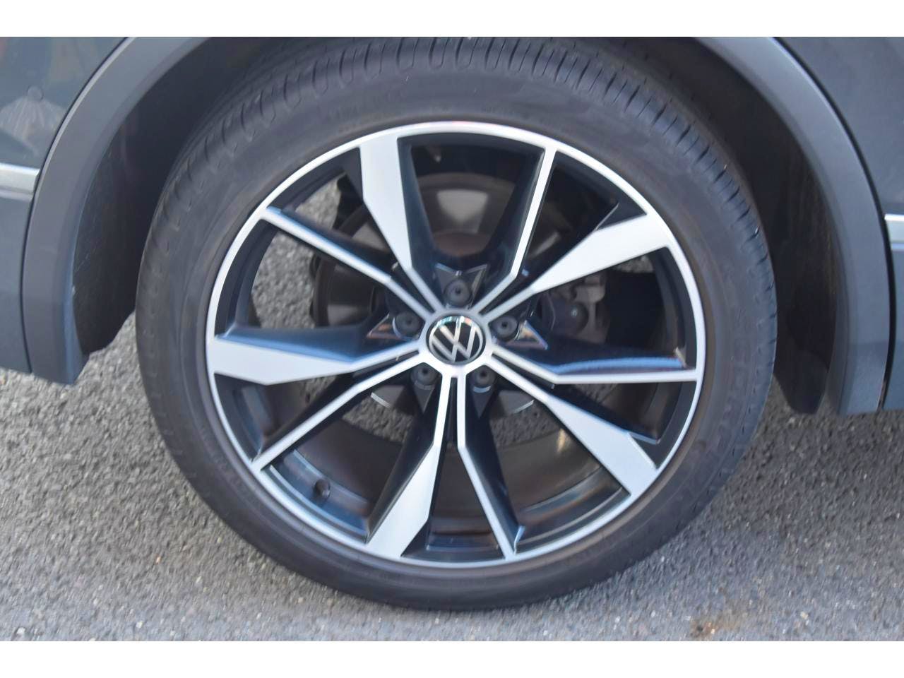 Volkswagen Tiguan  2.0 TDI 150ch DSG7 R-Line occasion - Photo 42