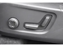 Volvo XC40 T4 Recharge 129+82 ch DCT7 R-Design occasion - Photo 11