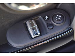 Mini Mini SE 184 ch Finition Yours occasion - Photo 10