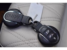 Mini Mini SE 184 ch Finition Yours occasion - Photo 31