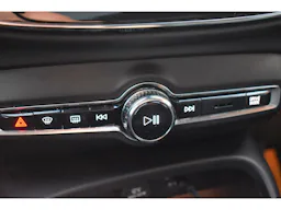 Volvo XC40  T4 Recharge 129+82 ch DCT7 Inscription Luxe occasion - Photo 33