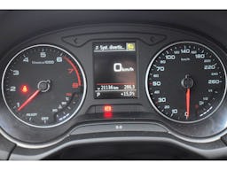 Audi Q2 35 TFSI 150 S tronic 7 S line occasion - Photo 8