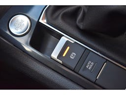 Volkswagen Tiguan 1.5 TSI 150ch BVM6 Life Business occasion - Photo 31