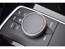 BMW Série 1 118i 136 ch DKG7 F40 Edition Sport occasion - Photo 29