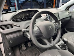 Peugeot 208 BLUEHDI 100 S&S BVM6 PREMIUM PACK 2 PLACES occasion - Photo 3