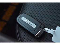 Jeep Compass  1.5 Turbo T4 130 ch BVR7 e-Hybrid Summit occasion - Photo 34