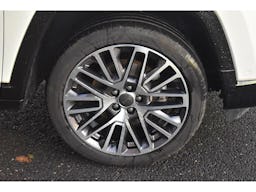 Jeep Compass  1.5 Turbo T4 130 ch BVR7 e-Hybrid Summit occasion - Photo 38