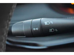 Jeep Compass  1.5 Turbo T4 130 ch BVR7 e-Hybrid Summit occasion - Photo 26