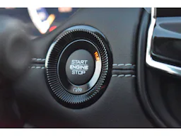 Jeep Compass  1.5 Turbo T4 130 ch BVR7 e-Hybrid Summit occasion - Photo 28