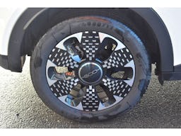 Fiat 600  1.2 Hybrid 100ch DCT6 La Prima occasion - Photo 40