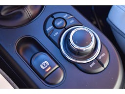 Mini Mini Cabriolet John Cooper Works 231 ch BVA8 occasion - Photo 34