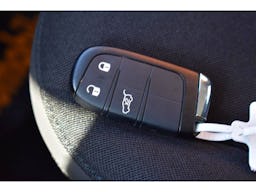 Jeep Renegade  1.5 Turbo T4 130 ch BVR7 e-Hybrid Altitude occasion - Photo 33