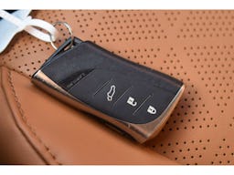 Lexus UX  250h 2WD E-CVT Executive occasion - Photo 37