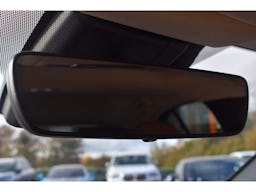 Lexus UX  250h 2WD E-CVT Executive occasion - Photo 38