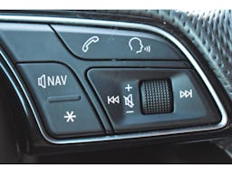 Audi Q2  35 TFSI 150 S tronic 7 S line Plus occasion - Photo 24