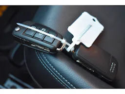 Audi Q2  35 TFSI 150 S tronic 7 S line Plus occasion - Photo 35