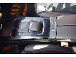 Mercedes Benz Classe A 200 7G-DCT AMG Line occasion - Photo 14