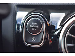 Mercedes Benz Classe A  200 7G-DCT AMG Line occasion - Photo 29