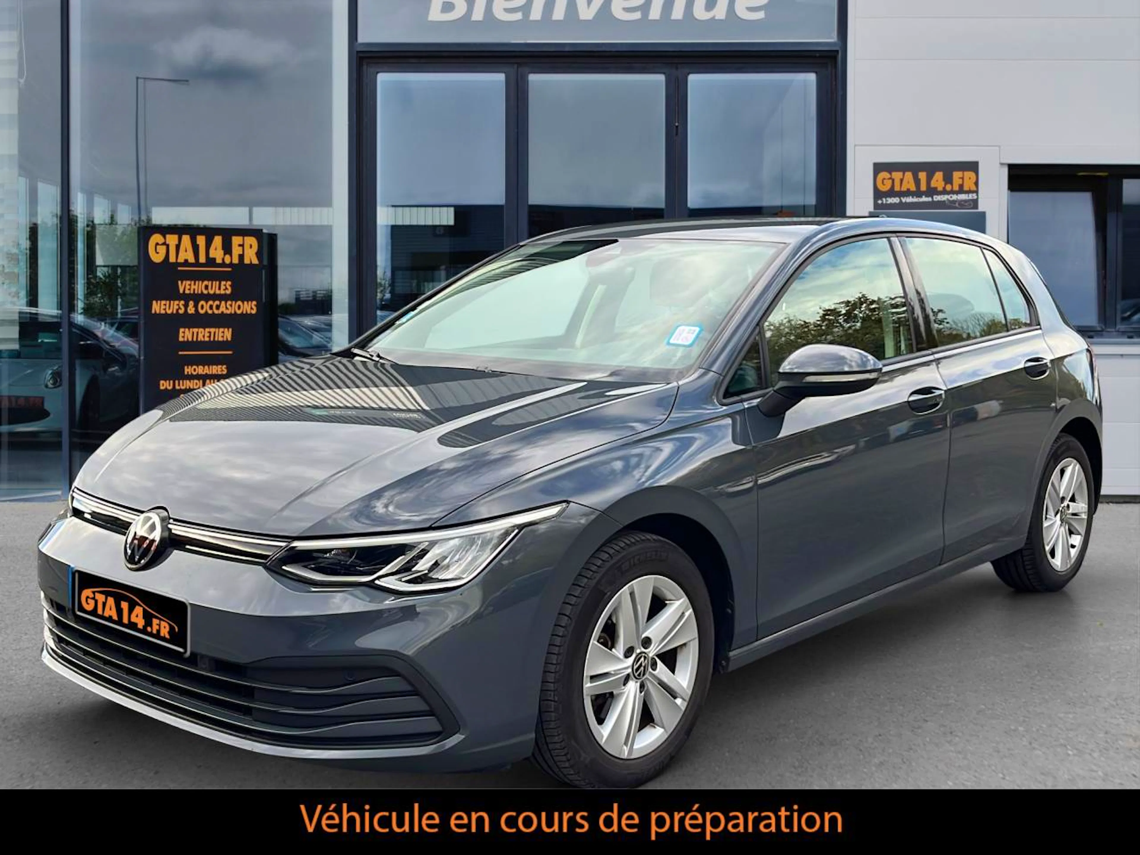 Volkswagen Golf 1.5 eTSI OPF 150 DSG7 Life Business 1st occasion