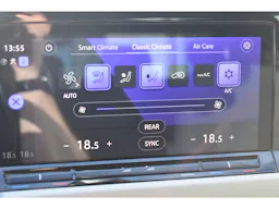 Volkswagen Golf  1.5 eTSI OPF 150 DSG7 Life Business 1st occasion - Photo 30