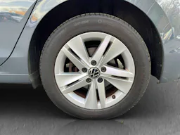 Volkswagen Golf 1.5 eTSI OPF 150 DSG7 Life Business 1st occasion - Photo 4