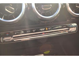 Mercedes Benz Classe GLA 200 7G-DCT Progressive Line occasion - Photo 13