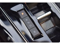 Peugeot 3008  Hybrid 180 e-EAT8 Active Pack occasion - Photo 32