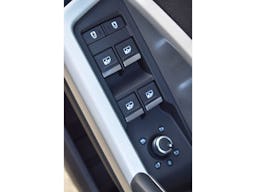 Audi Q3 45 TFSIe 245 ch S tronic 6 Business Executive occasion - Photo 10