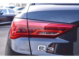 Audi Q3 45 TFSIe 245 ch S tronic 6 Business Executive occasion - Photo 40