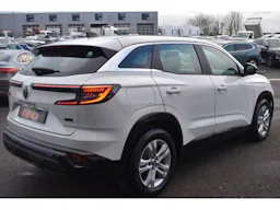 Renault Austral E-Tech hybrid 200 Evolution occasion - Photo 2