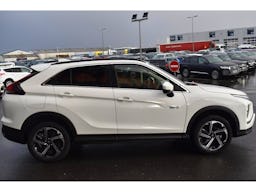 Mitsubishi Eclipse Cross 2.4 MIVEC Phev 4WD 188 Invite occasion - Photo 4