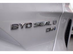 BYD Seal U  1.5l DM-i 218 ch PHEV Boost occasion - Photo 19