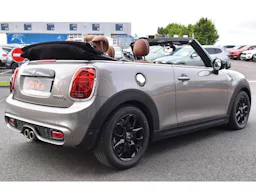Mini Mini Cabriolet  Cooper S 192CH FINITION CHILI  BVA7 occasion - Photo 2