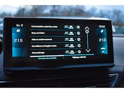 Peugeot 3008 BlueHDi 130ch S&S EAT8 GT occasion - Photo 29