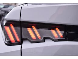 Peugeot 3008 Hybrid 145 e-DCS6 Allure occasion - Photo 40