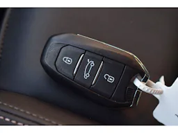 Peugeot 3008  Hybrid 145 e-DCS6 Allure occasion - Photo 33