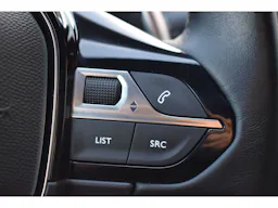 Peugeot 3008 Hybrid 225 e-EAT8 Allure Pack occasion - Photo 17