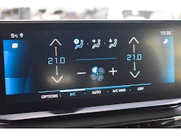 Peugeot 5008 PureTech 130ch S&S EAT8 Active Pack occasion - Photo 29