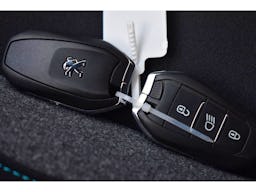 Peugeot 5008  PureTech 130ch S&S EAT8 Active Pack occasion - Photo 37