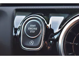 Mercedes Benz Classe CLA  180 7G-DCT Progressive Line occasion - Photo 28