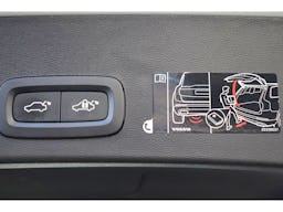 Volvo XC40  T4 Recharge 129+82 ch DCT7 Inscription occasion - Photo 10