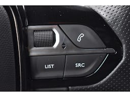 Peugeot 2008 PureTech 130 S&S EAT8 GT occasion - Photo 22