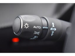 Peugeot 2008 PureTech 130 S&S EAT8 GT occasion - Photo 25